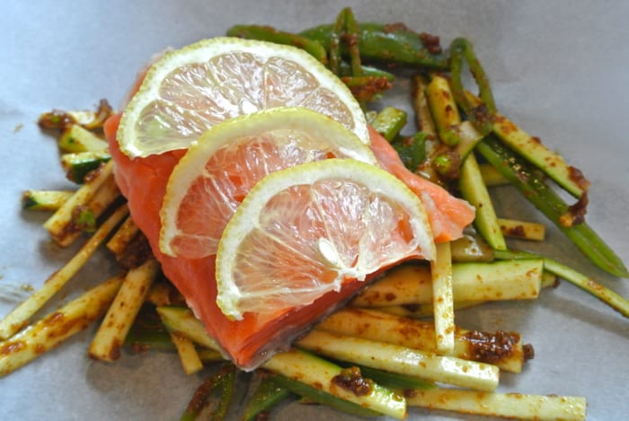 Salmon in Paper with Lemon