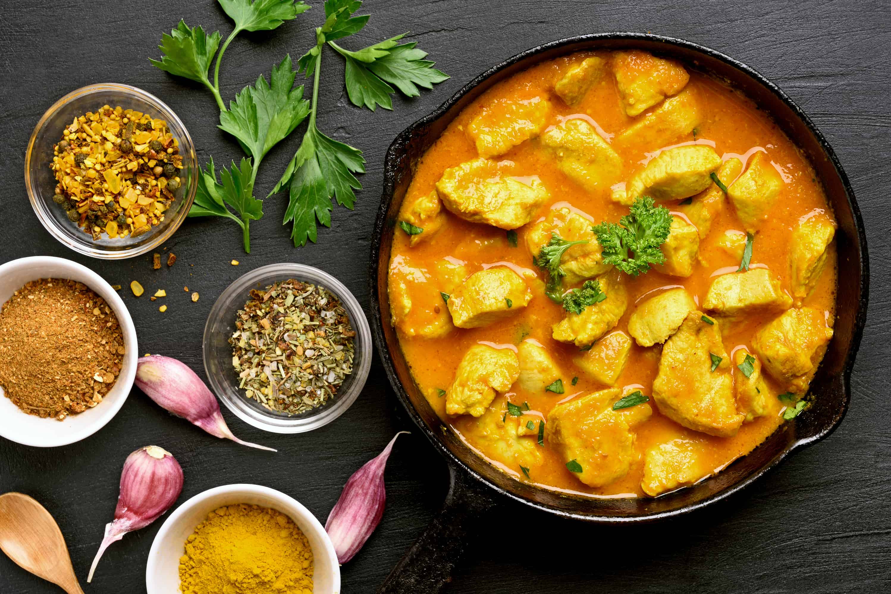coconut curry chicken that looks fresh and delicious