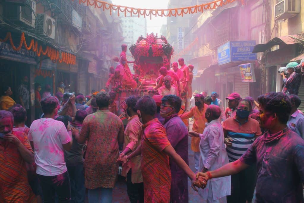 Image of people celebrating Holi