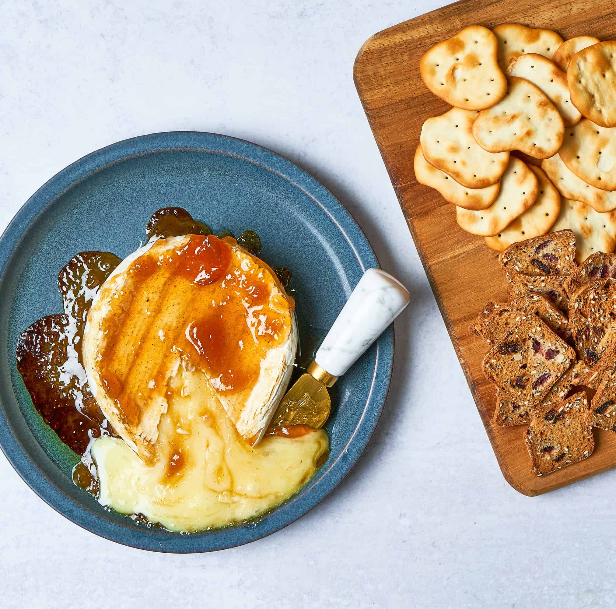 Mango Chutney Baked Brie Sukhi's