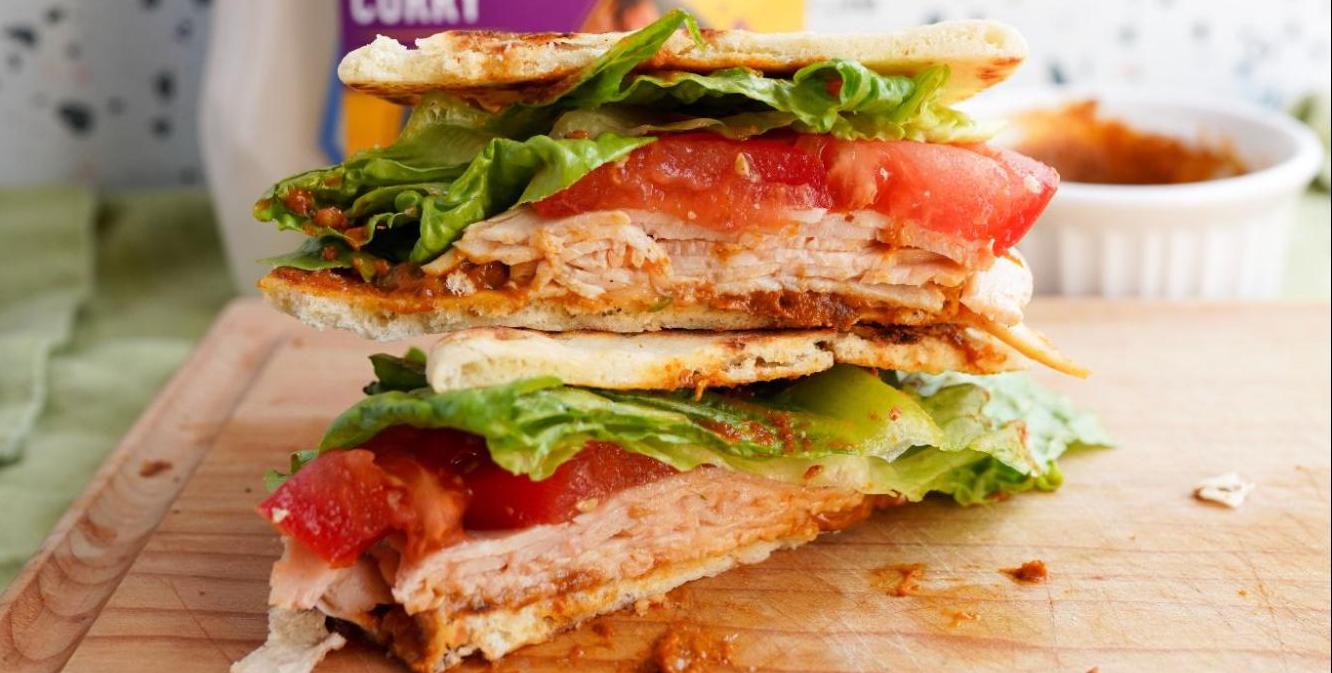 Curry Naan BLT: A Delicious Afternoon Meal 
